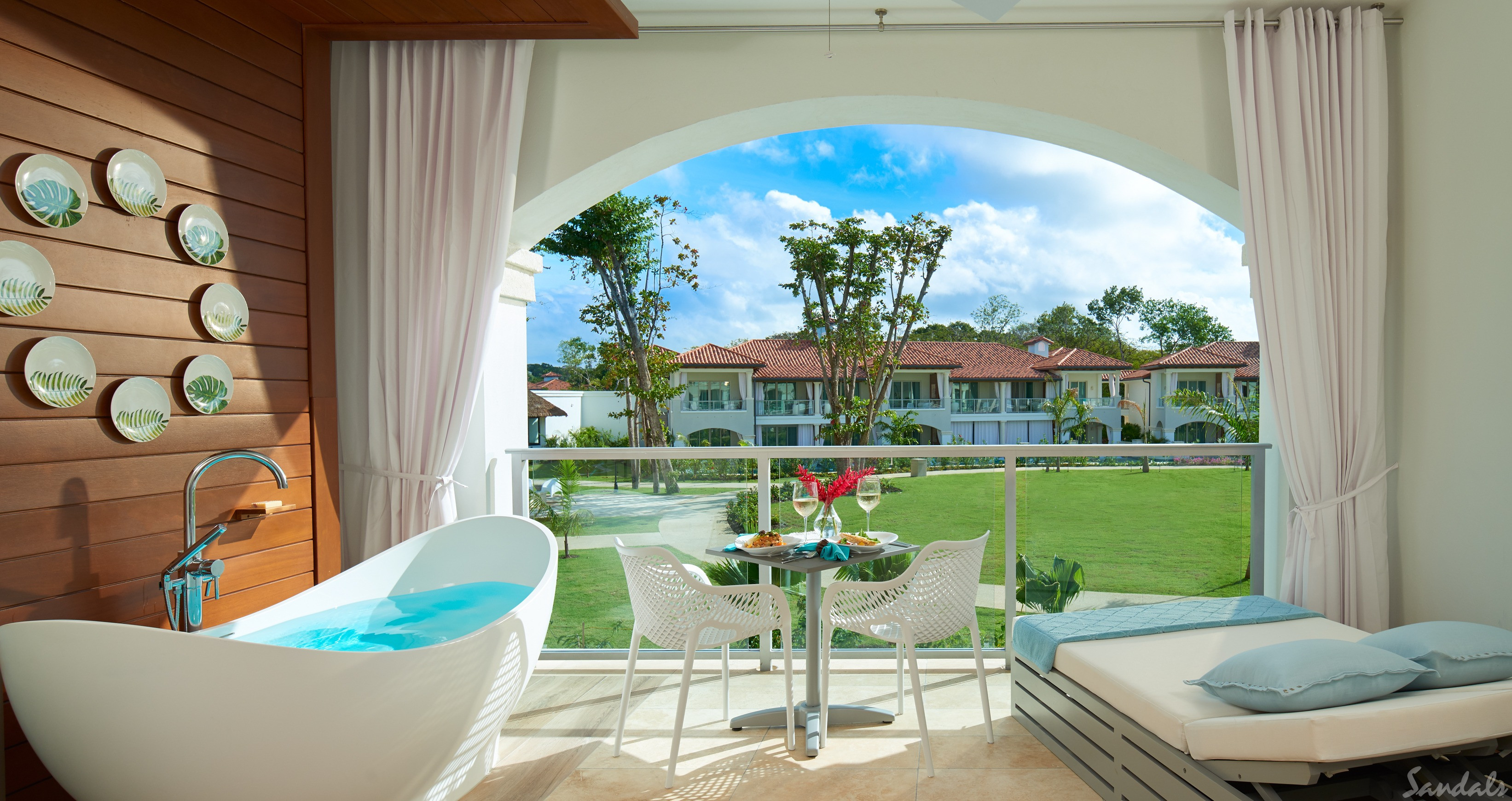Royal Seaside Crystal Lagoon One Bedroom Oceanview Butler Suite w ...